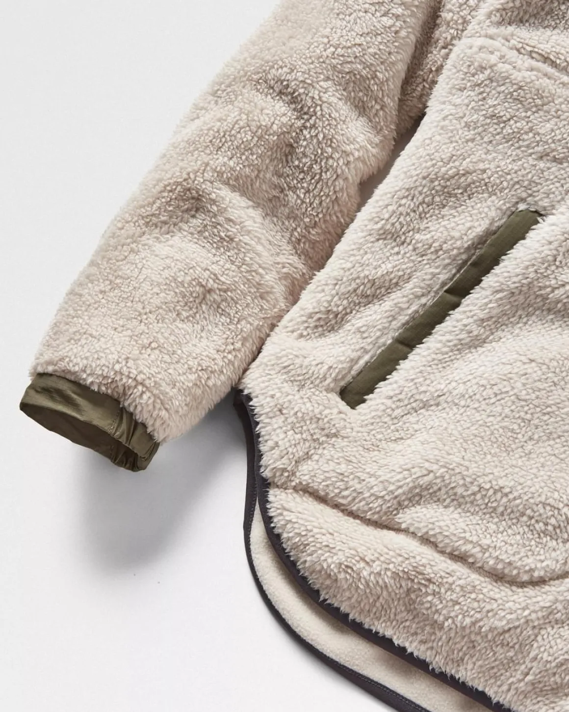 Beaumont Sherpa Recyclé à Capuche en Polaire - Blanc Vintage