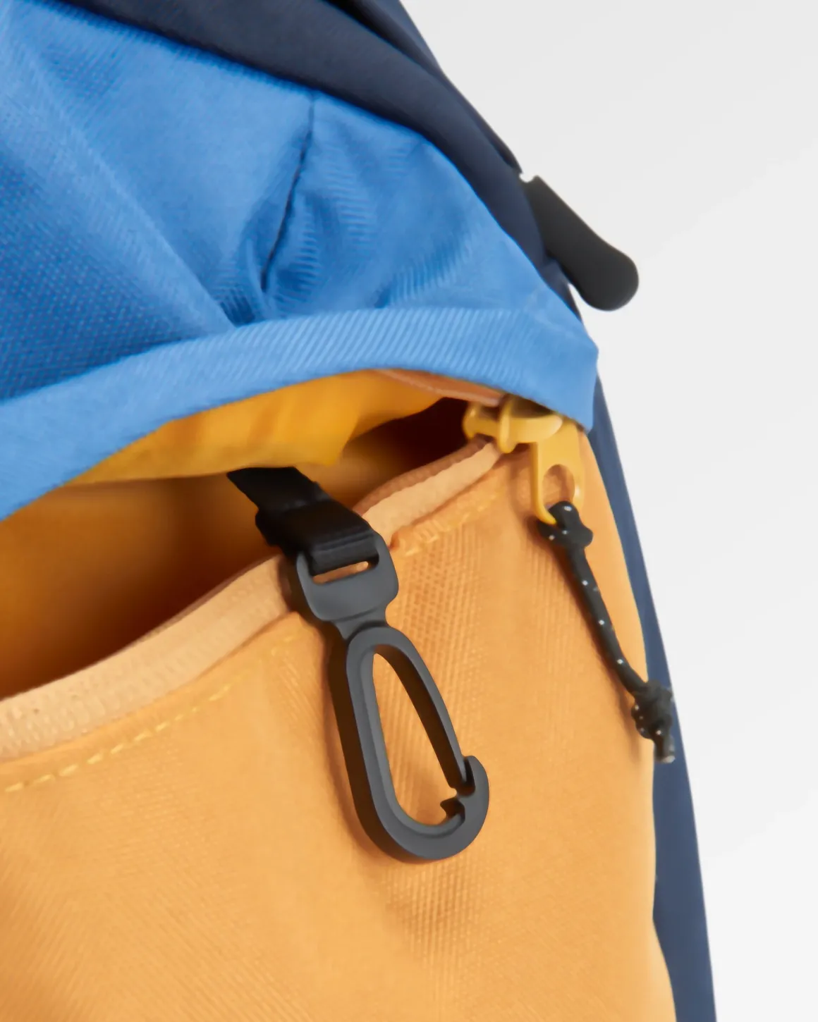 Boondocker Recycled Sling 8L - Miel/Denim Foncé/Bleu Marine Riche