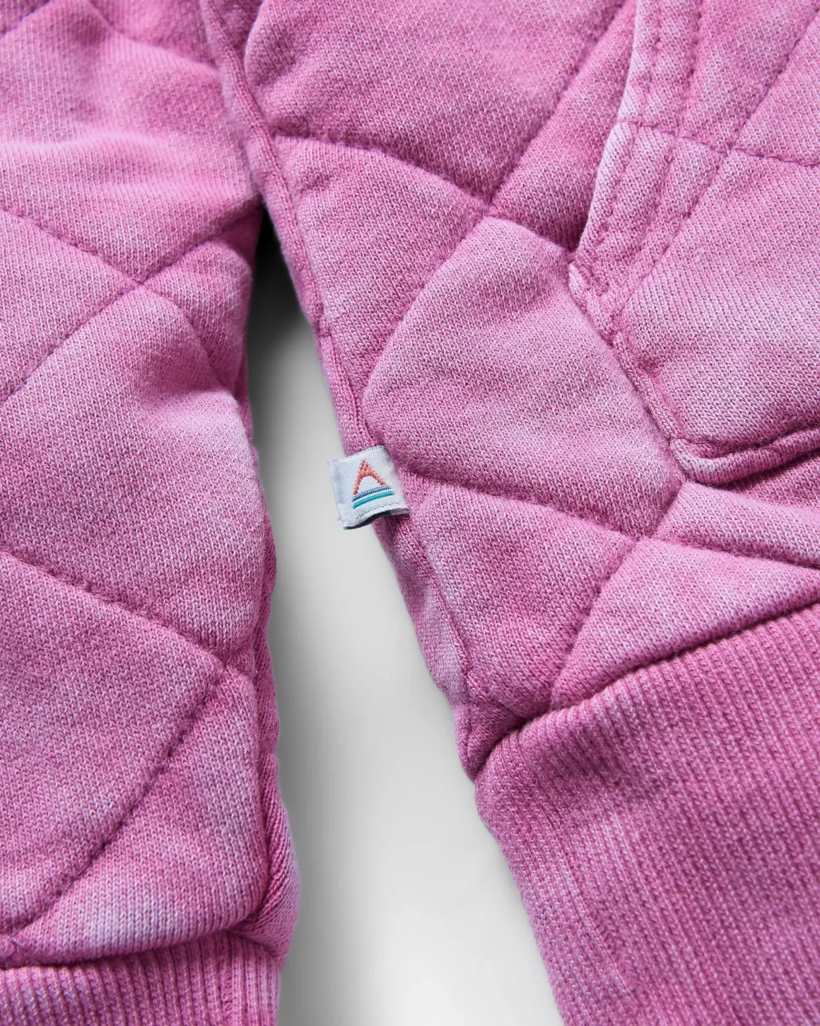 Hoodie matelassé recyclé à boutons-pression Clementine - Mauve Haze