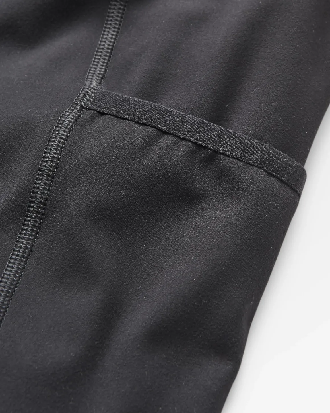 Mantra Recycled Active Short - Noir