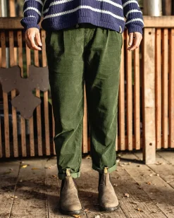 Pantalon en velours côtelé recyclé Compass - Fir Tree