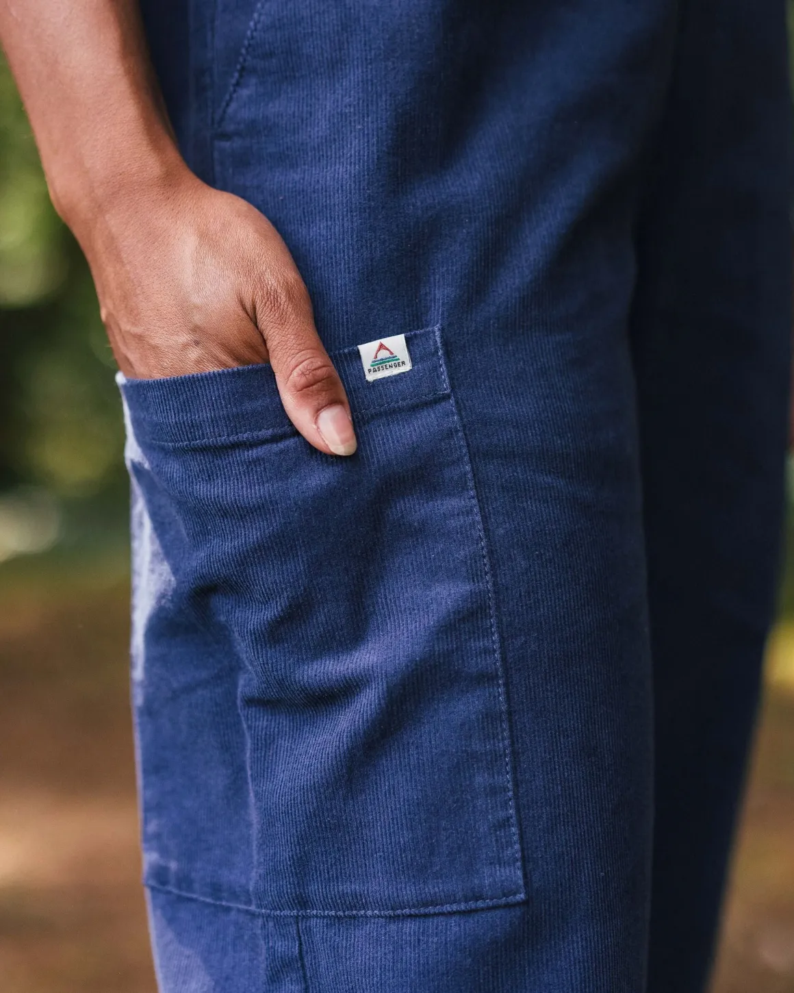 Pantalon en velours côtelé bio Someday - Denim foncé