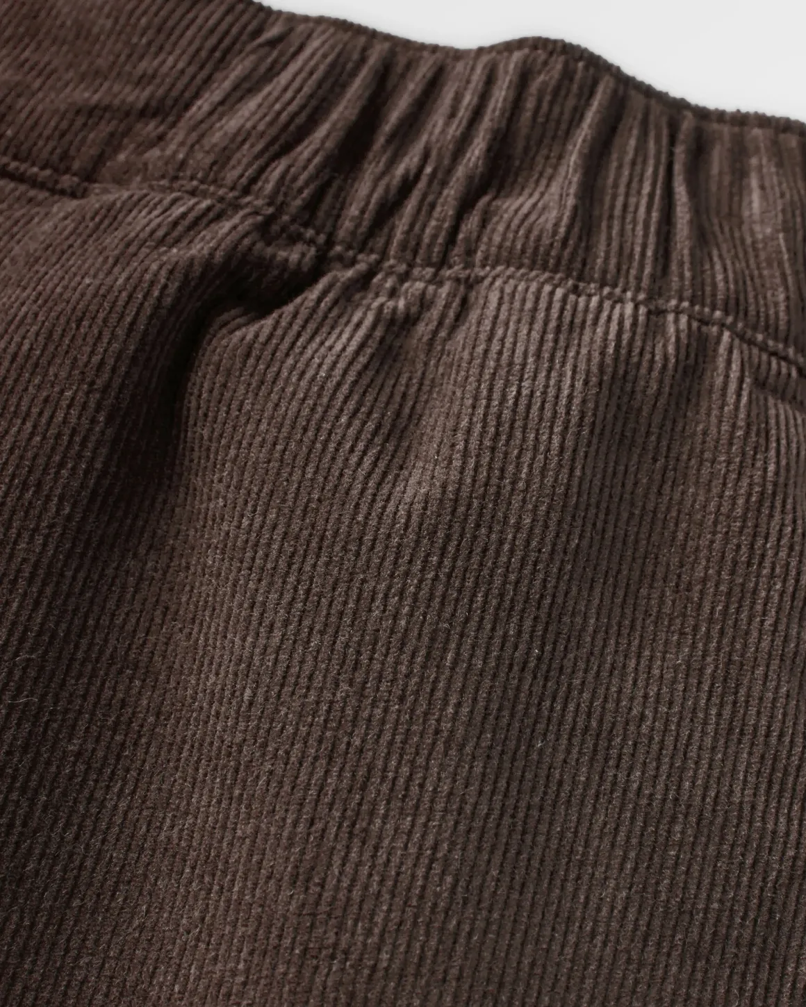Pantalon en velours côtelé bio Someday - Café