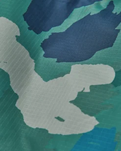 Poncho de Surf Doublé en Sherpa Recyclé Waves - Camouflage Alpin Forêt Tropicale Pluvieuse