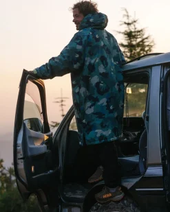 Poncho de Surf Doublé en Sherpa Recyclé Waves - Camouflage Alpin Forêt Tropicale Pluvieuse