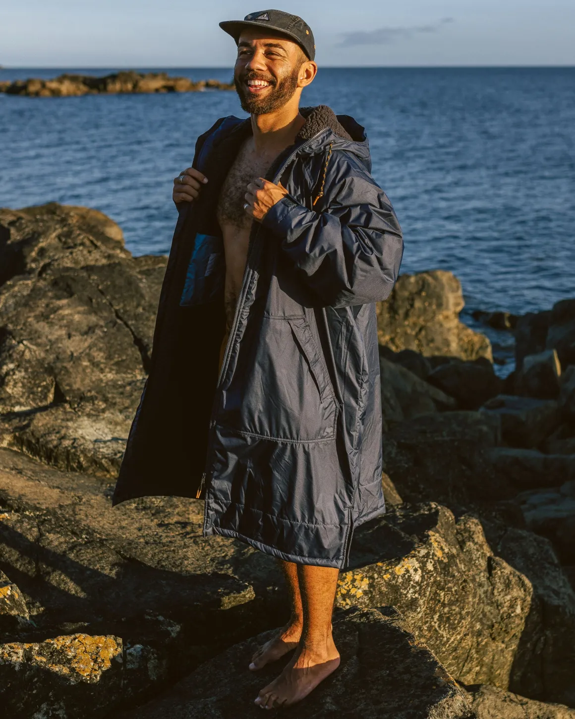 Poncho de surf doublé en sherpa recyclé Waves - Rich Navy