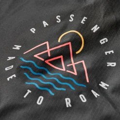 Poncho de surf doublé en sherpa recyclé Escapism - Noir
