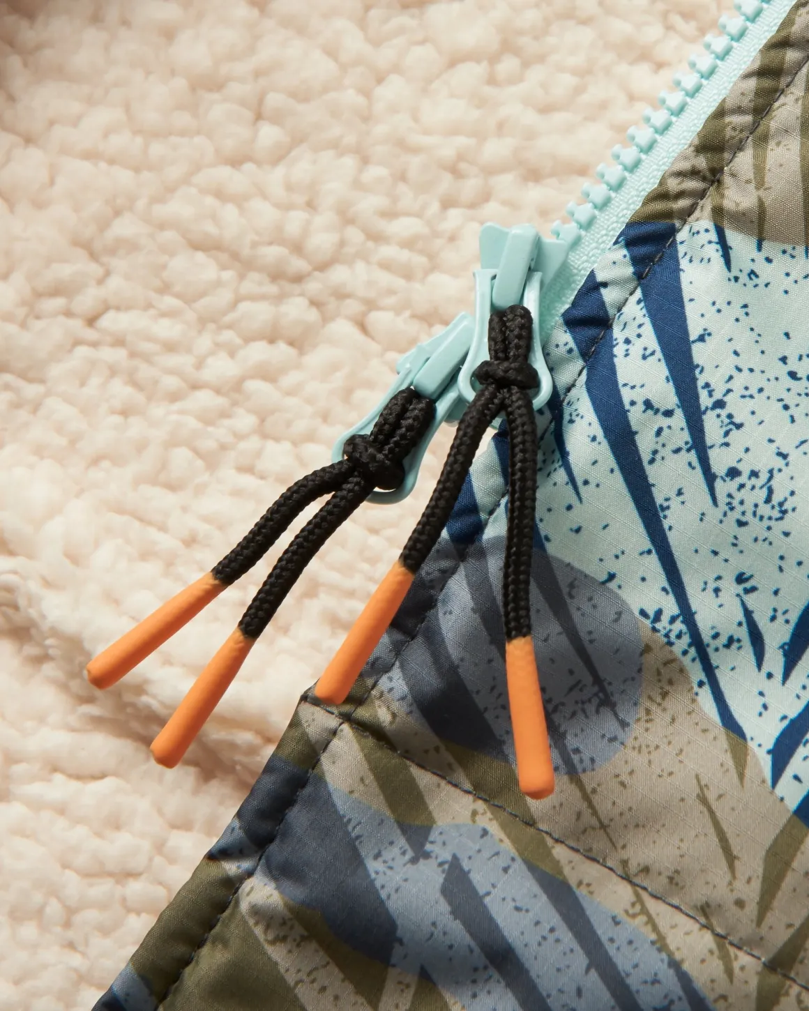 Poncho de Surf Doublé en Sherpa Recyclé Waves - Camouflage Palmier Abricot