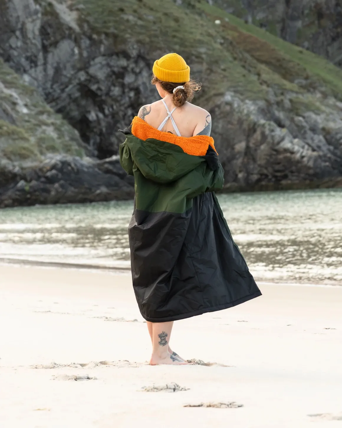 Poncho de surf imperméable recyclé Tempest - Fir Tree/ Black