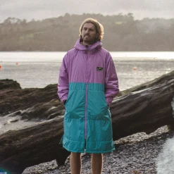 Poncho de surf recyclé doublé en sherpa - Vert Viridian/Orchidée