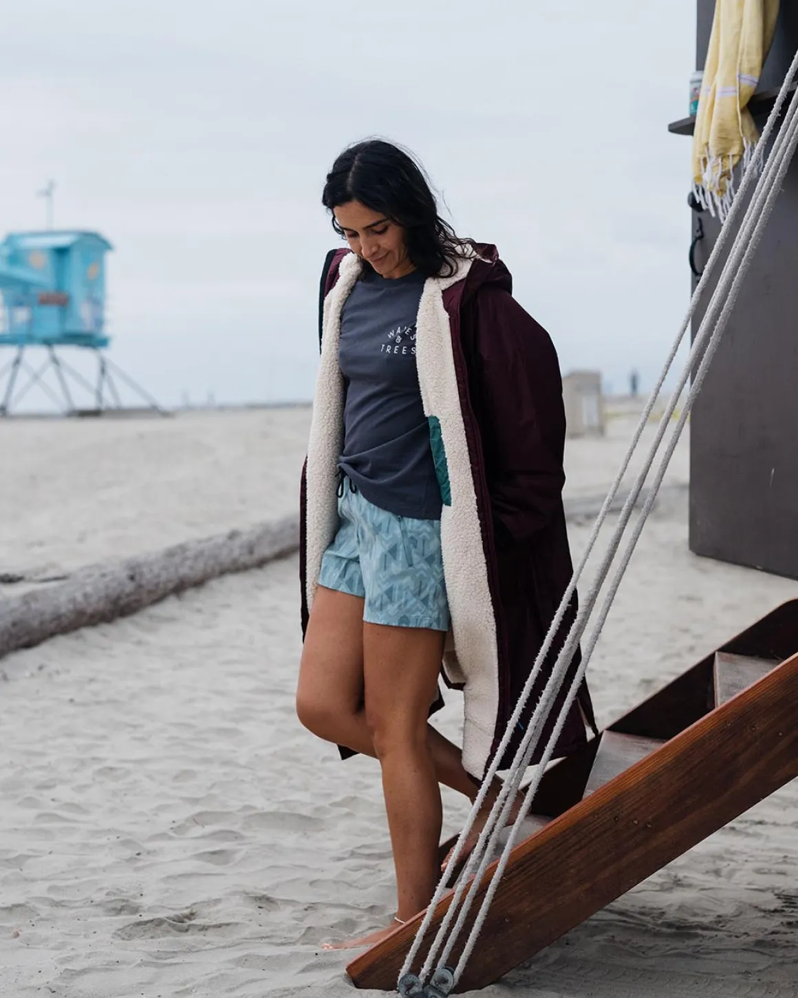 Poncho de surf recyclé doublé en sherpa - Windsor Wine