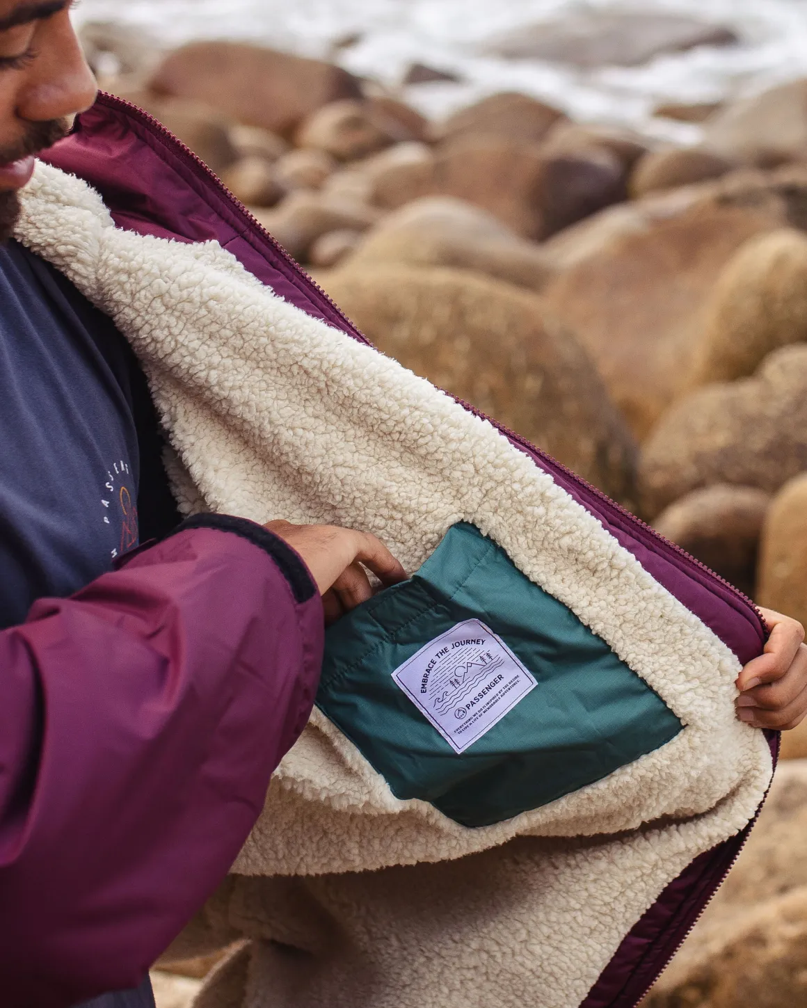 Poncho de surf recyclé doublé en sherpa - Windsor Wine