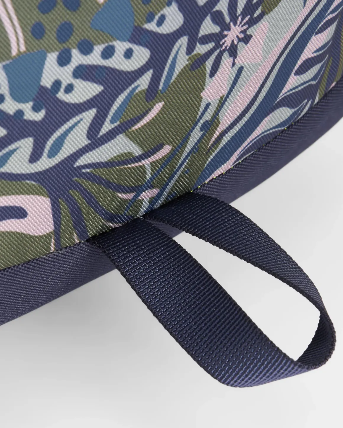 Sac à dos recyclé Boondocker 26L - Abstract Seaweed Pistachio