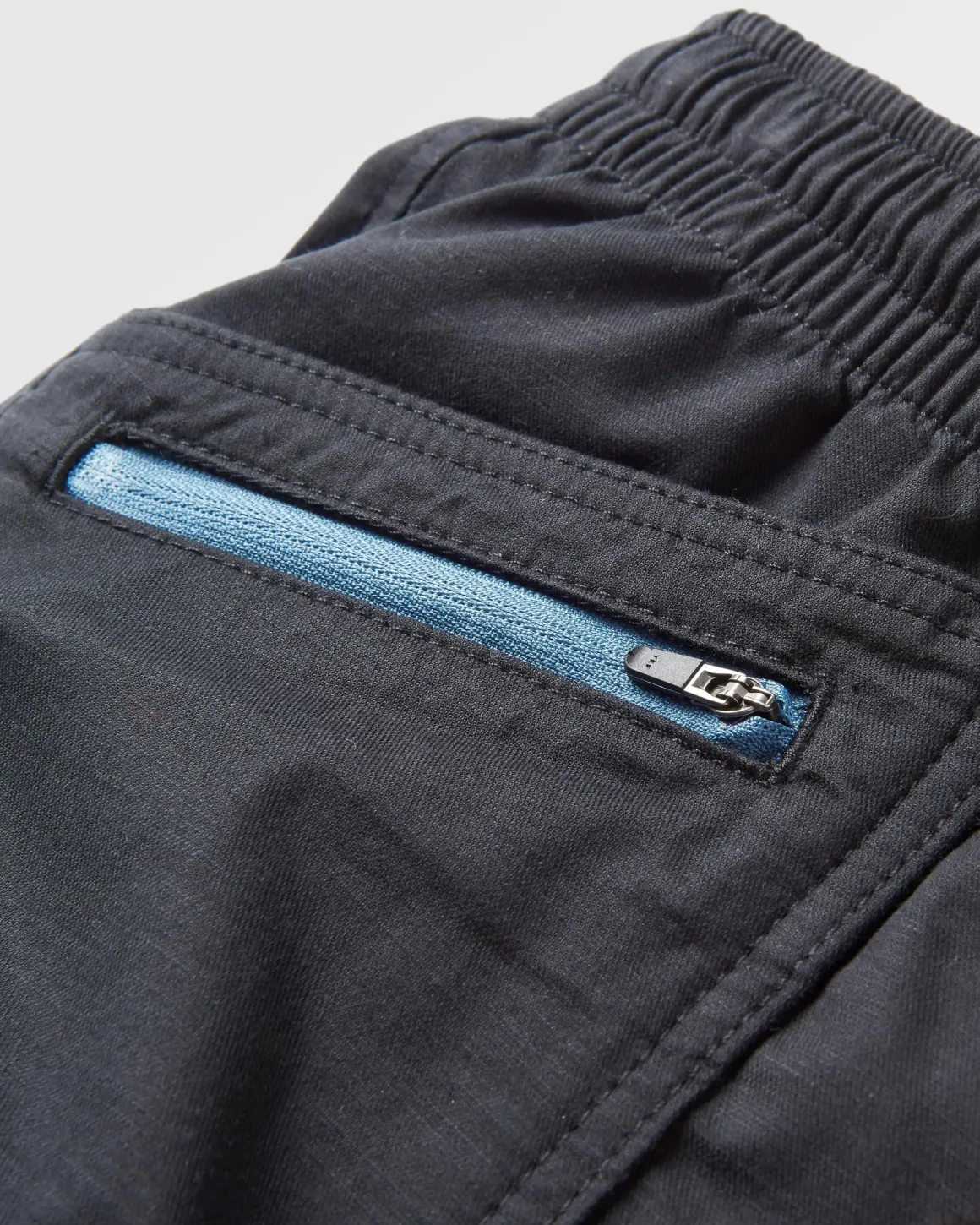 Short en coton bio Basswood - Noir