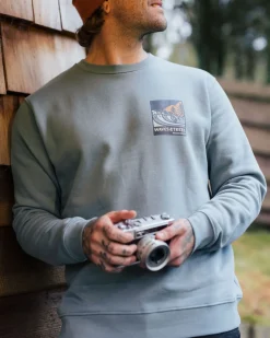 Sweatshirt en coton bio Waves u0026 Trees - Stormy Sea