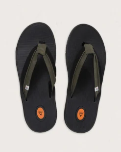 Tongs Downriver - Kaki