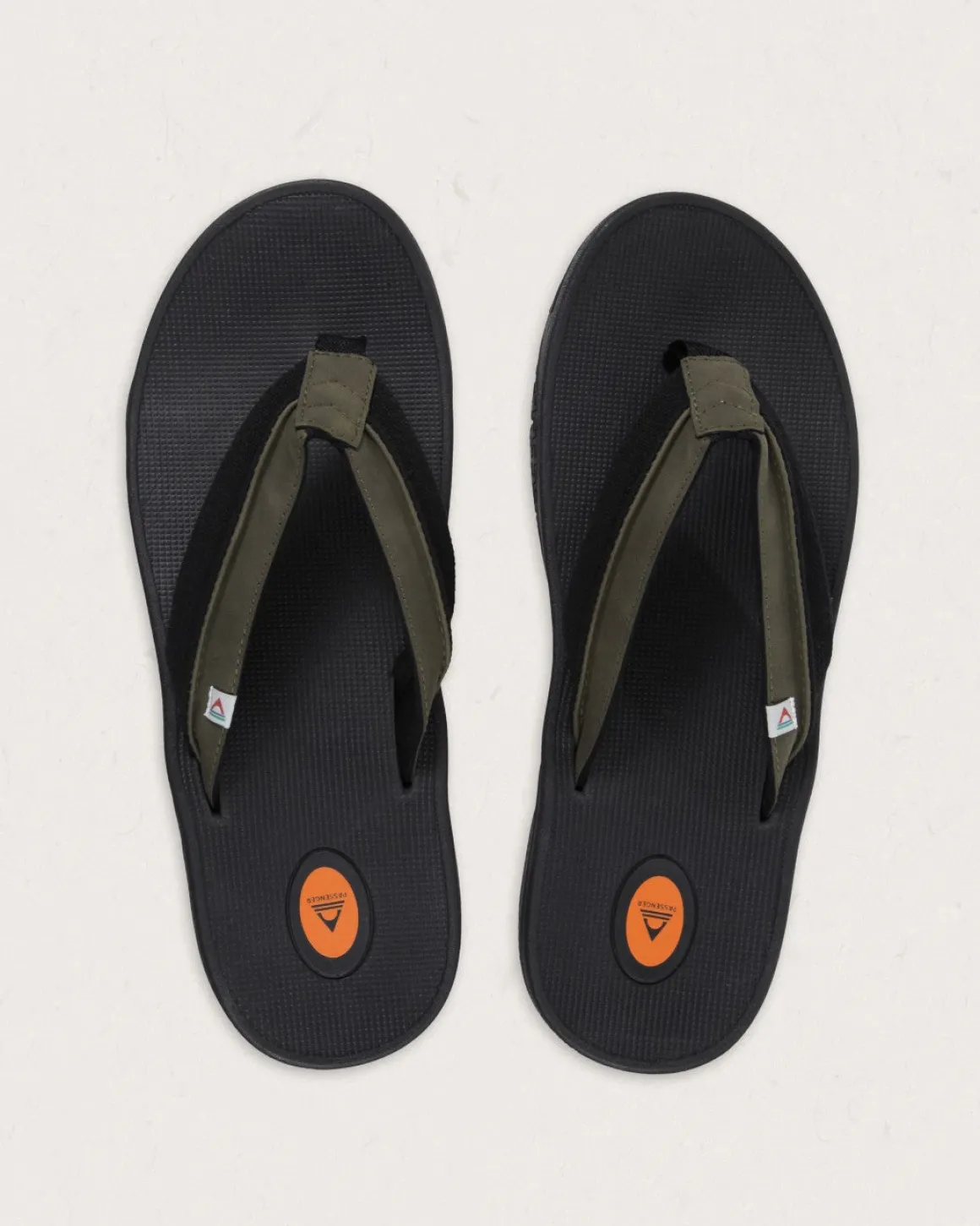 Tongs Downriver - Kaki