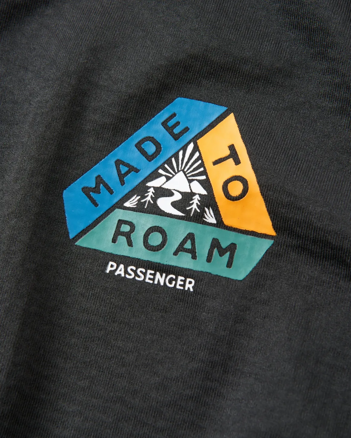 T-shirt à manches longues en matière recyclée Alpine - Noir
