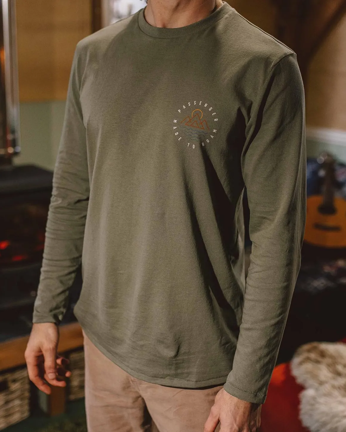 T-shirt manches longues recyclé Escapism - Olive poussiéreux