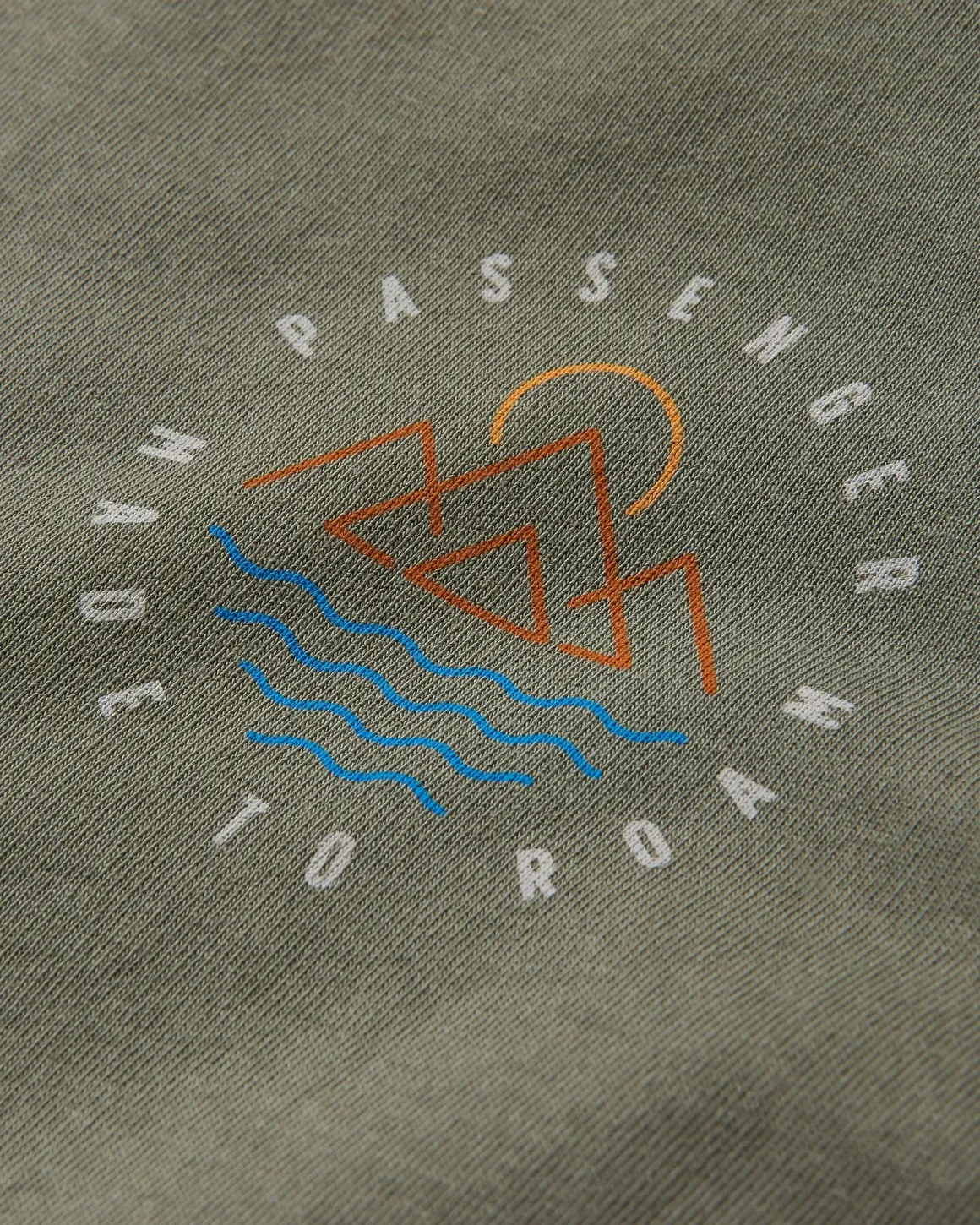 T-shirt manches longues recyclé Escapism - Olive poussiéreux