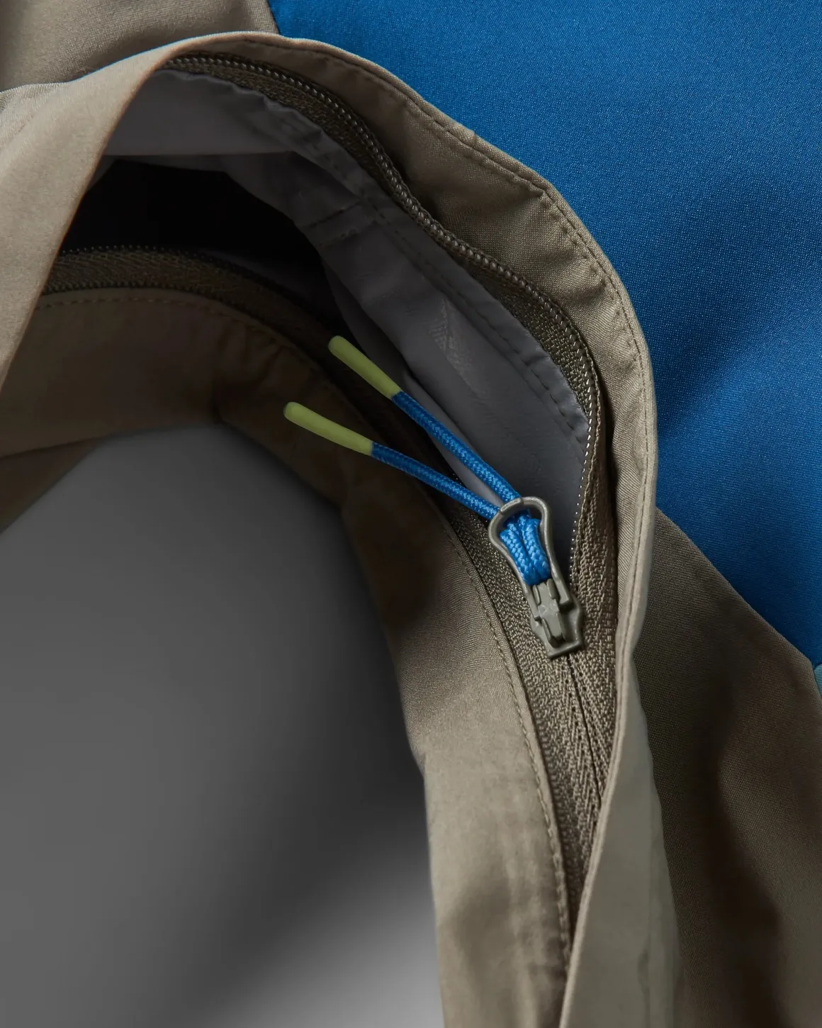 Veste Imperméable Recyclée Downpour - Tidal Blue/Arctic/Dusty Olive