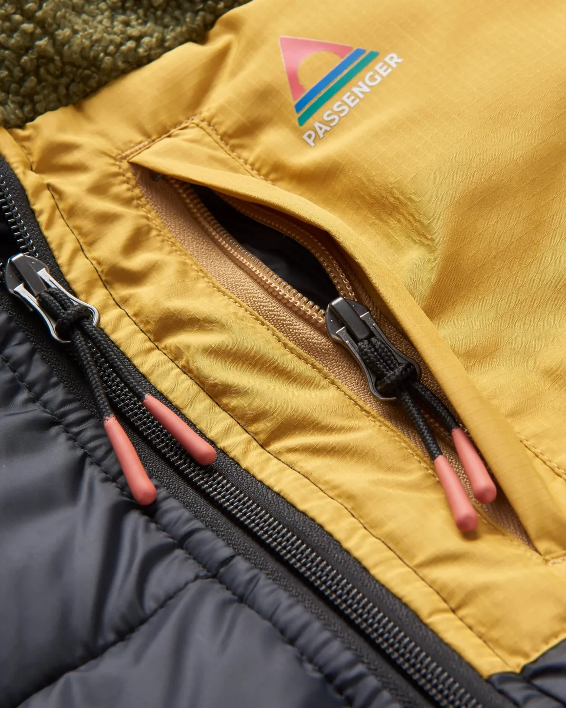 Veste Isolante Recyclée Journey - Noir/Kaki