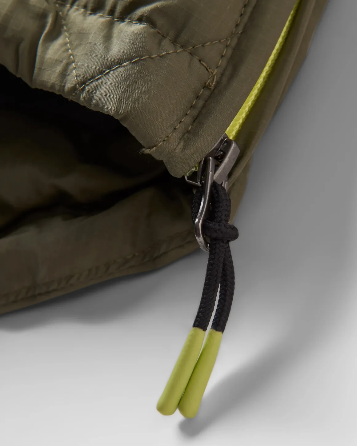 Veste Isolée Recyclée de l'Océan 1/2 Zip - Olive Poussiéreux